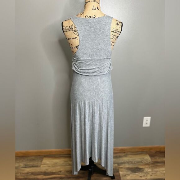 Anthropologie’s Maeve gray knit asymmetrical sleeveless midi dress medium Petite - Picture 3 of 10